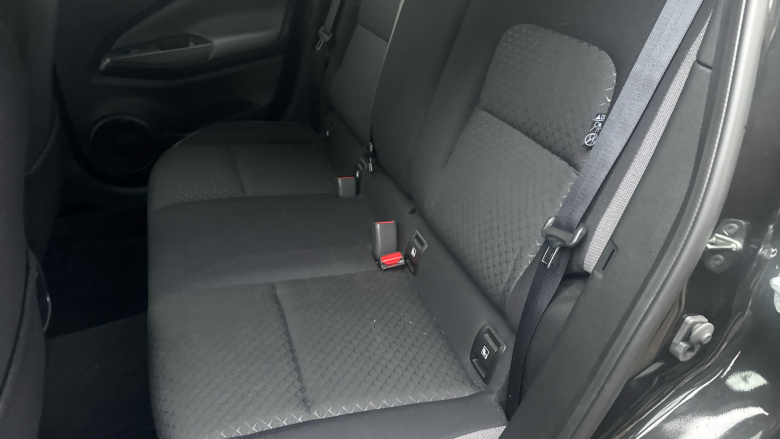 Nissan Juke 1.0 DiG-T N-Connecta 5dr Petrol Hatchback